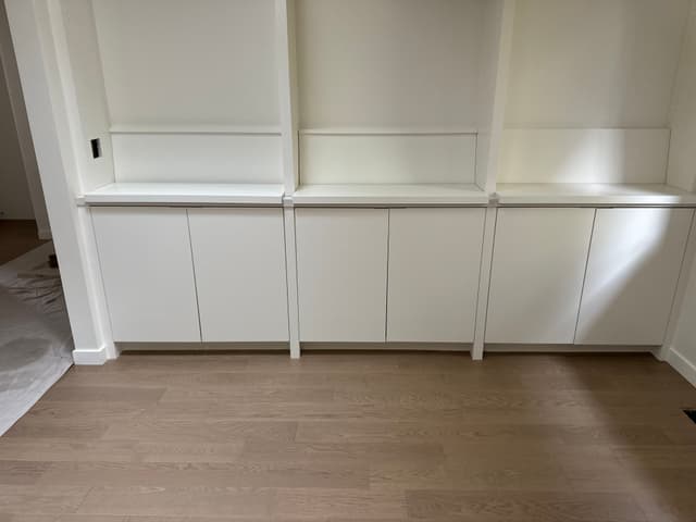BUILT IN CABINETS FINISHING