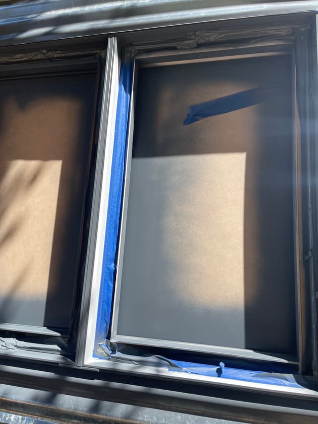 EXTERIOR WINDOWS REPAINT